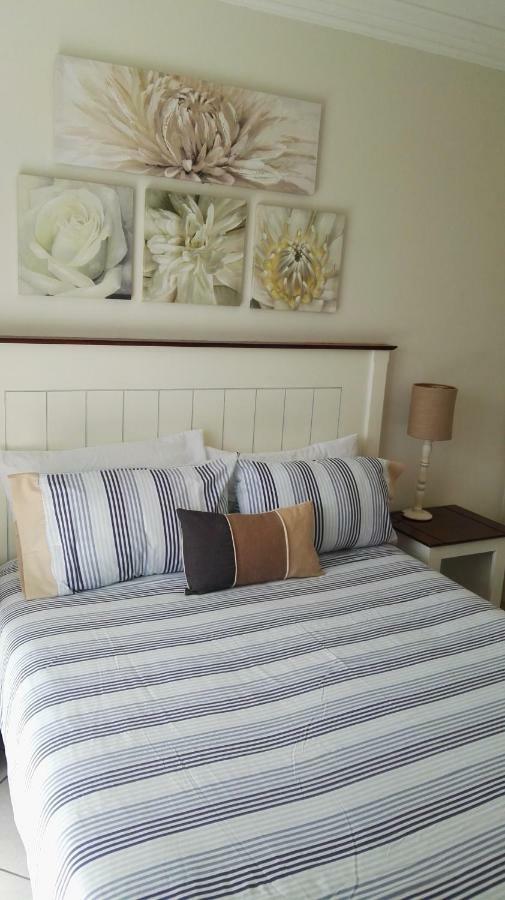 27 & 28 Neptune Terrace Jeffreys Bay Bagian luar foto