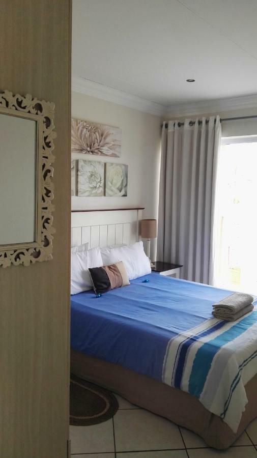 27 & 28 Neptune Terrace Jeffreys Bay Bagian luar foto